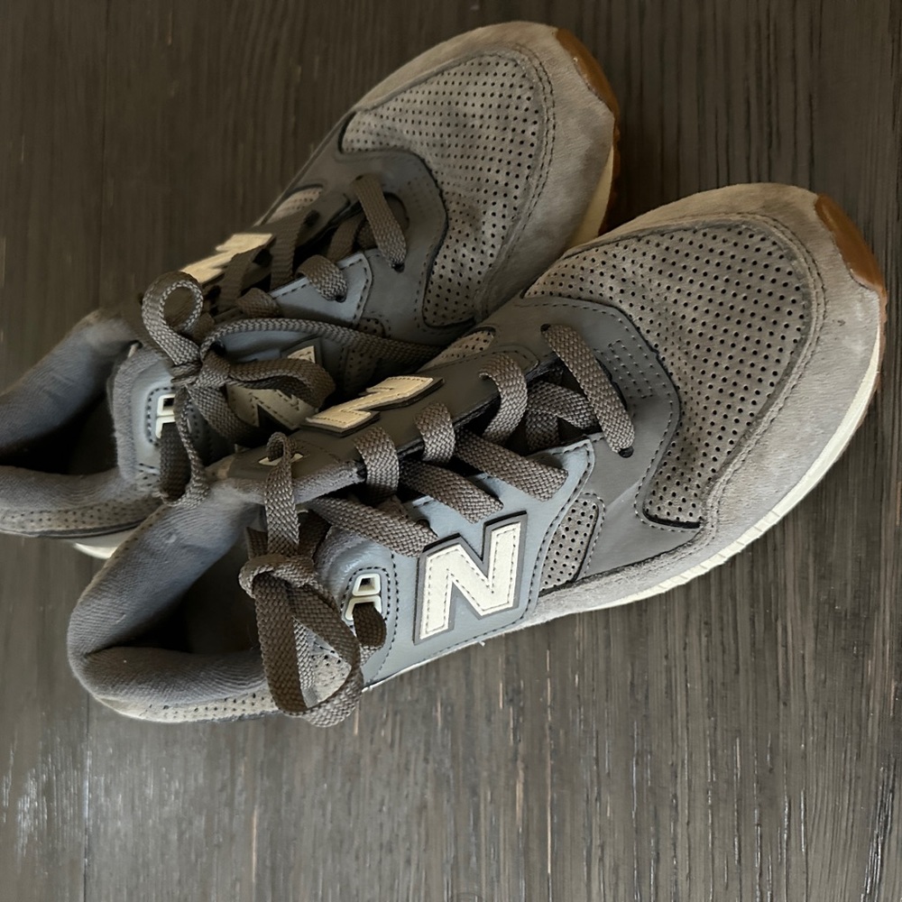 New Balance Tennis shoes Grey